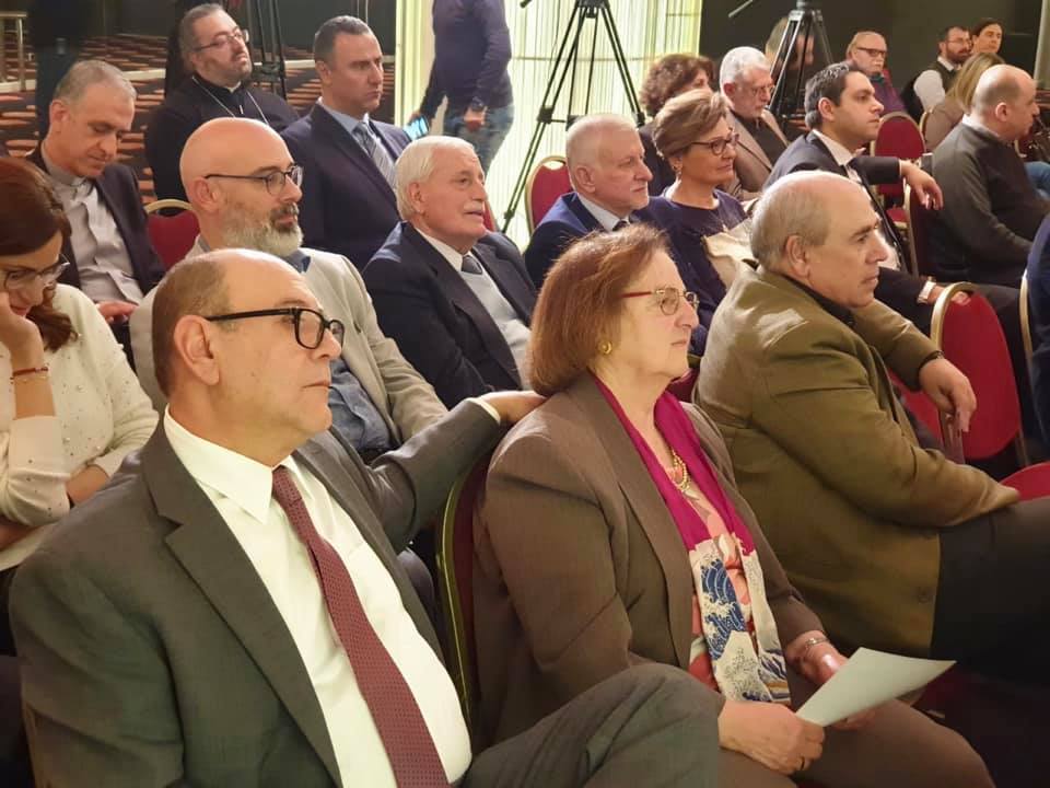 51536736_2239886626256057_1394909372336832512_n